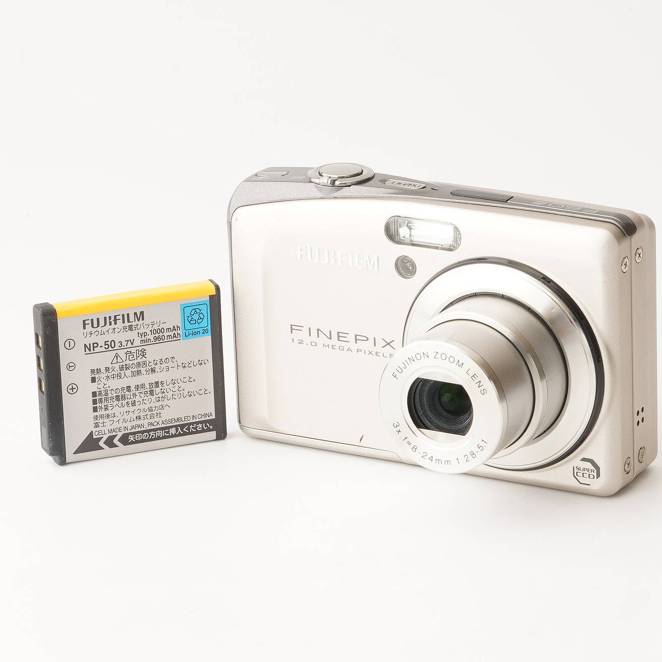 FUJIFILM FINEPIX F60fd 12.0メガピクセル　シルバー Amazon | FUJIFILM デジタルカメラ FinePix (ファインピックス