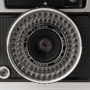 Olympus PEN EE 3 / D.Zuiko 28mm f/3.5