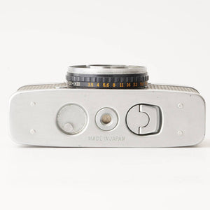 Olympus PEN EE D.Zuiko 35mm f/2.8