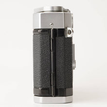 Load image into Gallery viewer, Canon P 35mm Range Finder Film Camera
