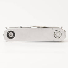 Load image into Gallery viewer, Canon P 35mm Range Finder Film Camera

