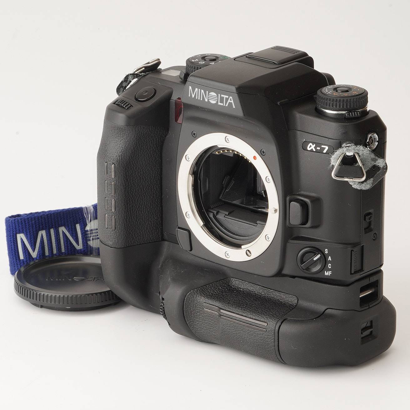 MINOLTA ミノルタ　α−7 カメラ　VC−7 タムロンレンズ付き ミノルタ Minolta α-7 alpha-7/ VC-7 縦位置グリップ – Natural