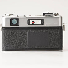 画像をギャラリービューアに読み込む, ヤシカ Yashica Electro 35 GS Color-Yashinon DX 45mm F1.7

