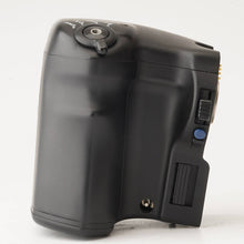 Load image into Gallery viewer, Mamiya 645 Pro Motor Power Winder Grip
