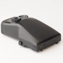 Load image into Gallery viewer, Mamiya 645 Pro AE Prism Finder
