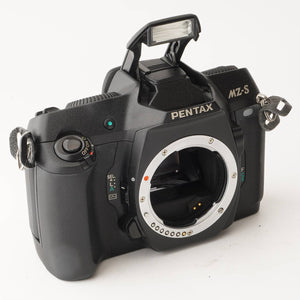 Pentax MZ-S Body / Battery Grip BG-10