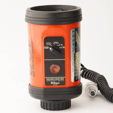 Load image into Gallery viewer, Nikon Nikonos Speedlight Speedlite SB 103
