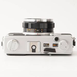 Olympus 35 DC /F.Zuiko 40mm f/1.7
