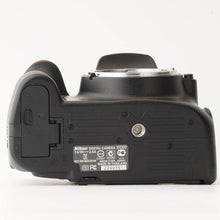 Load image into Gallery viewer, Nikon D5100 / EF-S DX NIKKOR 18-105mm F3.5-5.6 G ED VR
