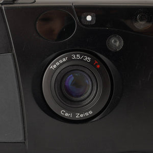 Kyocera SLIM T  Carl Zeiss Tesser T* 35mm f/3.5
