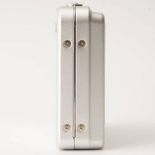 画像をギャラリービューアに読み込む, ニコン Nikon COOLPIX S3 シルバー コンパクトデジタルカメラ
