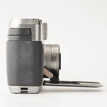 画像をギャラリービューアに読み込む, コンタックス Contax T / Carl Zeiss Sonnar T* 38mm f/2.8
