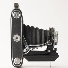 Load image into Gallery viewer, Zeiss Ikon Ikonta 523/2 Zeiss-Opton Tessar 105mm f/3.5
