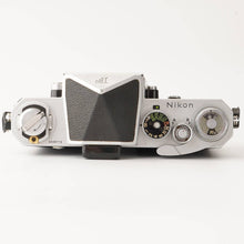 画像をギャラリービューアに読み込む, ニコン Nikon F アイレベル Eye Level 35mm 一眼レフフィルムカメラ シルバー ボディ
