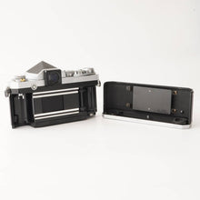 画像をギャラリービューアに読み込む, ニコン Nikon F アイレベル Eye Level 35mm 一眼レフフィルムカメラ シルバー ボディ
