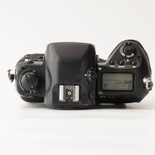 画像をギャラリービューアに読み込む, ニコン Nikon F5 ボディ 一眼レフフィルムカメラ
