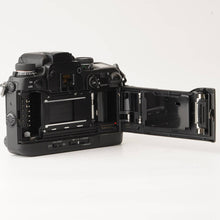 Load image into Gallery viewer, Minolta α-9 alpha-9 SLR Camera Body
