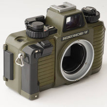 Load image into Gallery viewer, Nikon Nikonos-V / Nikkor 35mm f/2.5 Underwater Film Camera
