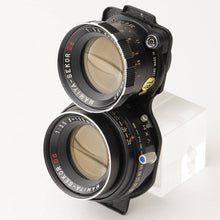 Load image into Gallery viewer, Mamiya C330 Professional / MAMIYA-SEKOR DS 105mm f/3.5 Blue Dot / CdS Magnifying Hood Finder

