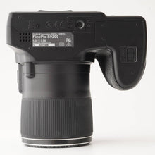 Load image into Gallery viewer, Fujifilm FINEPIX S9200 / Fujinon Zoom Lens 15x
