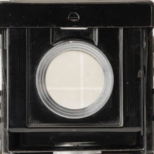 Load image into Gallery viewer, Rollei Rolleicord ll / Carl Zeiss Jena Triotar 7.5cm 75mm f/4.5
