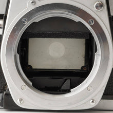 Load image into Gallery viewer, Minolta SRT 101 / MC Rokkor-PF 55mm f/1.7
