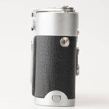 Load image into Gallery viewer, Leica M2 Self Timer Rangefinder Film Camera

