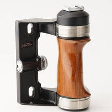 Load image into Gallery viewer, Pentax 6X7 Wood Hand Grip For 67 6x7
