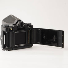 Load image into Gallery viewer, Pentax 6x7 Eye Level / Super Multi Coated Takumar 75mm f/4.5
