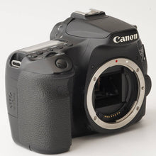 Load image into Gallery viewer, Canon EOS 70D / EF-S 18-135mm f/3.5-5.6 IS STM
