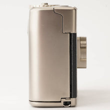 画像をギャラリービューアに読み込む, ミノルタ Minolta TC-1 35mm コンパクトフィルムカメラ
