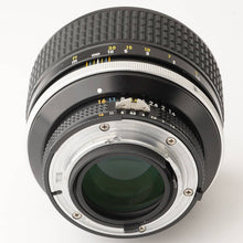 画像をギャラリービューアに読み込む, ニコン Nikon Ai-s NIKKOR 85mm F1.4
