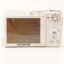 画像をギャラリービューアに読み込む, オリンパス Olympus FE-220 シルバー コンパクトデジタルカメラ
