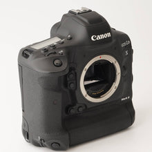 Load image into Gallery viewer, Canon EOS-1D X Mark II Body / Buttery Charger LC-E19
