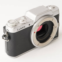 Load image into Gallery viewer, Panasonic LUMIX DMC-GF7 / G VARIO 12-32mm f/3.5-5.6 / 35-100mm f/4-5.6 ASPH. MEGA O.I.S.
