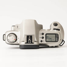 画像をギャラリービューアに読み込む, キヤノン Canon EOS Kiss 35mm SLR Camera / ZOOM LENS EF 80-200mm F4.5-5.6 USM
