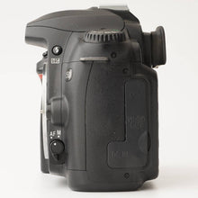 Load image into Gallery viewer, Nikon D50 / AF 28-80mm f/3.5-5.6 D
