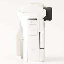 Load image into Gallery viewer, Canon EOS Kiss M / EF-M 15-45mm f/3.5-6.3 IS STM / EF-M 55-200mm f/4.5-6.3 IS STM
