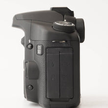 Load image into Gallery viewer, Canon EOS 50D / ZOOM LENS EF 35-80mm f/4-5.6 III
