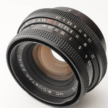 Load image into Gallery viewer, PENTACON Six TL / Carl Zeiss JENA BIOMETAR 80mm f/2.8
