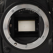 Load image into Gallery viewer, Nikon D7000
