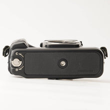 画像をギャラリービューアに読み込む, コンタックス Contax RTS III ボディ 35mm 一眼レフフィルムカメラ
