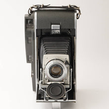 Load image into Gallery viewer, Polaroid 120 Land Camera Yashica-Yashinon 27mm f/4.7
