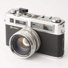 Load image into Gallery viewer, Yashica Electro 35 / YASHINON DX 45mm f/1.7
