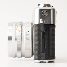 Load image into Gallery viewer, Yashica Electro 35 / YASHINON DX 45mm f/1.7

