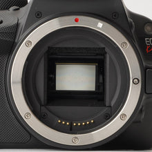 Load image into Gallery viewer, Canon EOS Kiss X7 / EF-S 18-55mm f/3.5-5.6 IS STM
