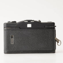 Load image into Gallery viewer, Lomography Lomo LC-A+
