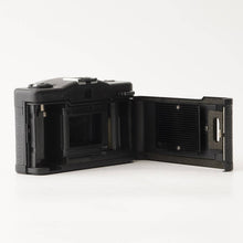 Load image into Gallery viewer, Lomography Lomo LC-A+

