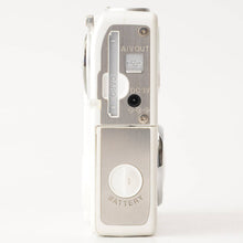 画像をギャラリービューアに読み込む, ミノルタ Minolta DiMAGE X20 スノーホワイト
