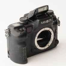 Load image into Gallery viewer, Minolta α-9 alpha-9 / Quartz Data Back QD-9 / AF ZOOM 28-105mm f/3.5-4.5
